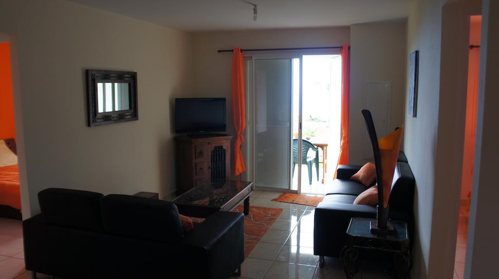 Les Bungalows Du Mont-Auban Sainte-Clotilde Esterno foto