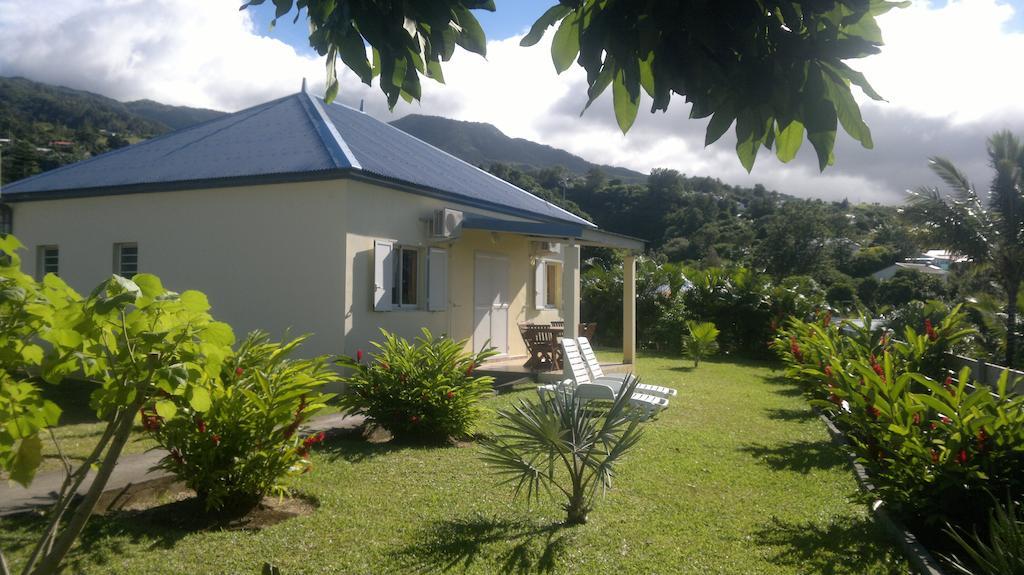Les Bungalows Du Mont-Auban Sainte-Clotilde Esterno foto