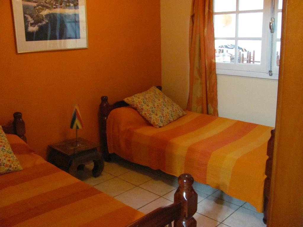 Les Bungalows Du Mont-Auban Sainte-Clotilde Esterno foto
