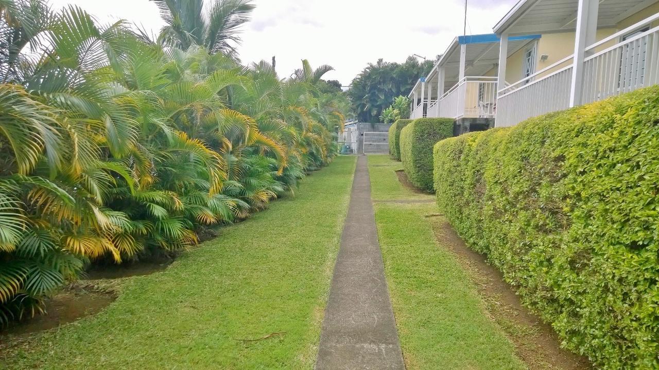 Les Bungalows Du Mont-Auban Sainte-Clotilde Esterno foto